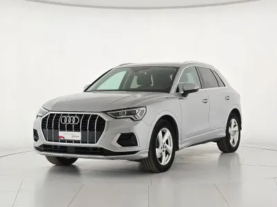Usata Audi Q3 Sportback S-Line 150 CV (110 kW) 2022 Argento fioretto metallizzato SUV