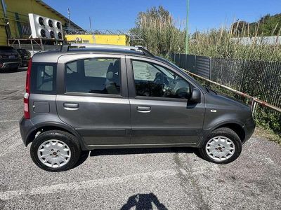 Usata Fiat Panda 4x4 Climbing 69 CV (50 kW) 2012 Utilitaria