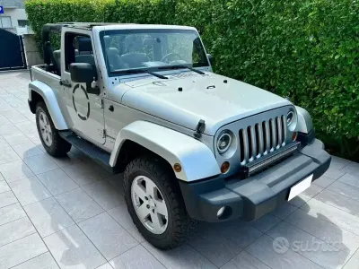 Usata Jeep Wrangler Rubicon 200 CV (147 kW) 2011 Grigio SUV
