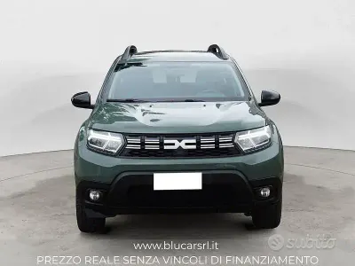 Usata Dacia Duster Expression 101 CV (74 kW) 2023 Verde SUV