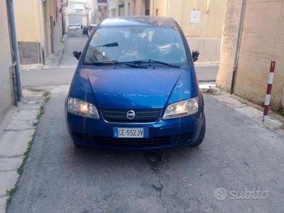 Usata Fiat Idea 70 CV (51 kW) 2007 Monovolume