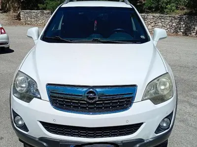 Usata Opel Antara 163 CV (119 kW) 2012 Bianco SUV
