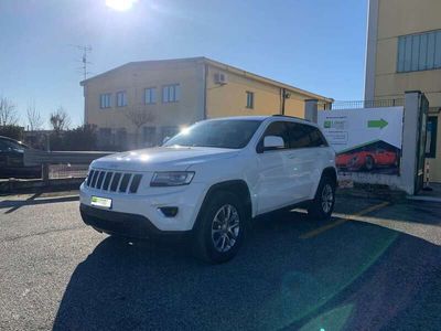 usata Jeep Grand Cherokee 3.0 crd V6 Laredo 190cv auto E6