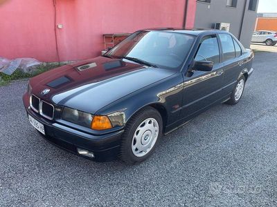 Occasion BMW 320 150 ch (110 kW) 1995 Noir Berline