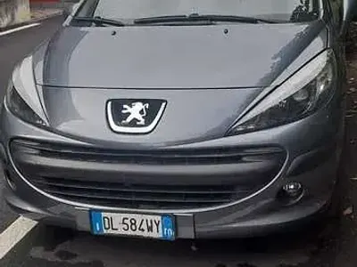 Usata Peugeot 207 88 CV (64 kW) 2007 Berlina