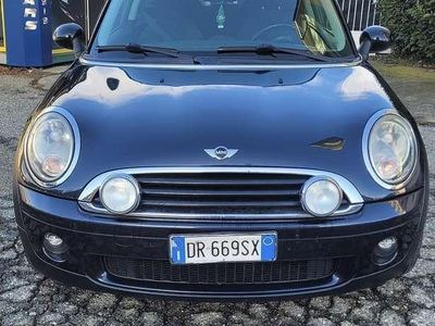 Begagnad Mini ONE 80 HK (58 kW) 2010 Blå Halvkombi