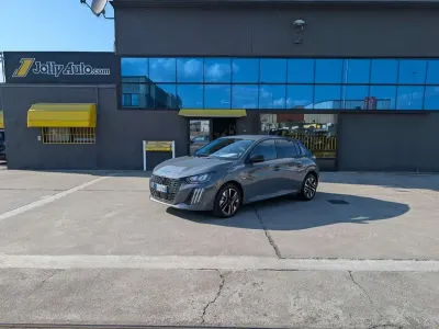 Usata Peugeot 208 Allure 101 CV (74 kW) 2025 Grigio Utilitaria