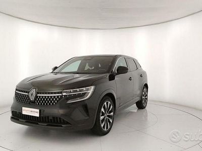 Usata Renault Austral Techno 200 CV (147 kW) 2023 Nero SUV
