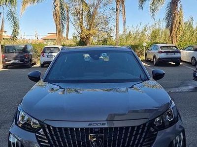 Usata Peugeot 2008 Allure 100 CV (73 kW) 2024 Grigio SUV