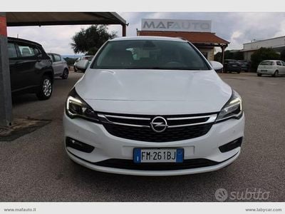 Usata Opel Astra Innovation 136 CV (100 kW) 2017 Bianco Station wagon