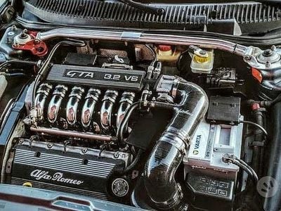 Usata Alfa Romeo 156 GTA 250 CV (183 kW) 2004 Grigio Berlina