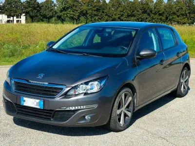 Usata Peugeot 308 120 CV (88 kW) 2016 Grigio Berlina