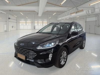 Begagnad Ford Kuga Titanium 120 HK (88 kW) 2022 Svart SUV