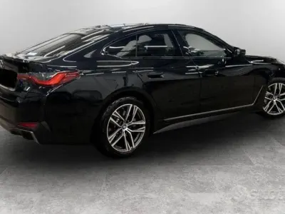 Usata BMW i4 Sport Line 105 kW (143 CV) 2023 Nero Berlina
