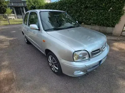 Usata Nissan Micra 60 CV (44 kW) 2003 Grigio Utilitaria