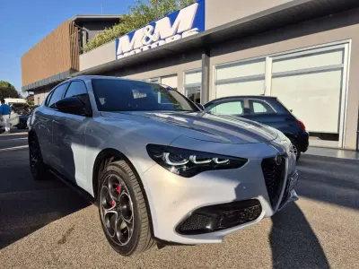 Usata Alfa Romeo Stelvio Veloce 210 CV (154 kW) 2025 Grigio SUV