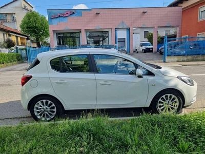 Usado Opel Corsa 90 CV (66 kW) 2018 Blanco Utilitario