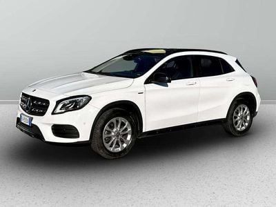 Mercedes GLA200