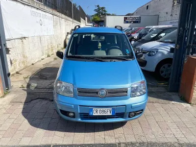 Usata Fiat Panda Dynamic 60 CV (44 kW) 2004 Bluazzurro Utilitaria