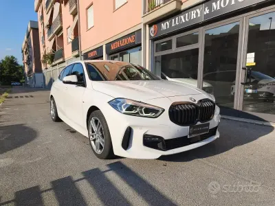Usata BMW 116 M Sport 116 CV (85 kW) 2022 Bianco Utilitaria