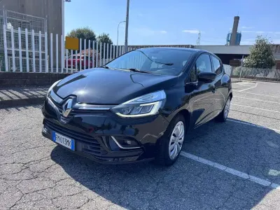 Usata Renault Clio IV Zen 73 CV (53 kW) 2017 Nero Berlina