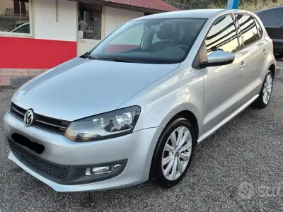 Usata VW Polo Highline 90 CV (66 kW) 2012 Grigio Utilitaria