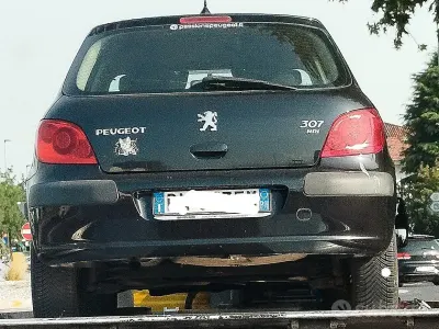 Usata Peugeot 307 109 CV (80 kW) 2008 Nero Berlina