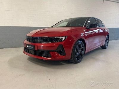 Usata Opel Astra GS Line 130 CV (95 kW) 2023 Grigio Berlina