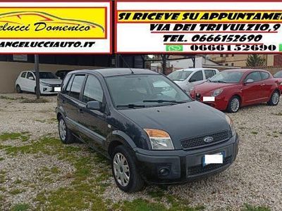 Usata Ford Fusion 80 CV (58 kW) 2008 Grigio Utilitaria