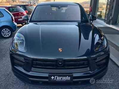 Usata Porsche Macan 380 CV (279 kW) 2022 Grigio SUV