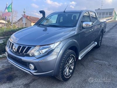 Usata Mitsubishi L200 181 CV (133 kW) 2018 Grigio Pick-up