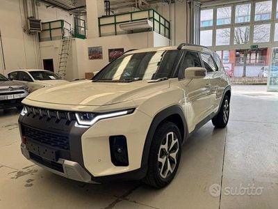 Bianco pastello Nuova 2025 Ssangyong (KGM) Torres SUV | 25.900 € (Super prezzo)