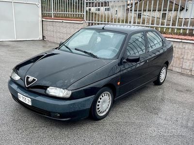 Usata Alfa Romeo 146 90 CV (66 kW) 1998 Utilitaria