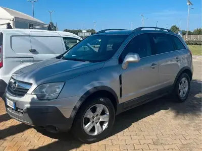 Usata Opel Antara 150 CV (110 kW) 2008 Grigio SUV