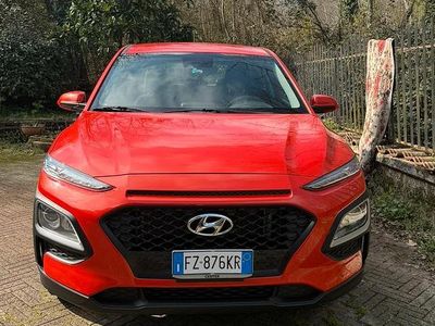 Gebraucht Hyundai Kona 116 PS (85 kW) 2019 Rot SUV