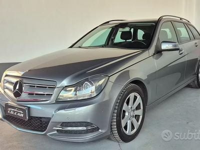Usata Mercedes C220 Elegance 169 CV (124 kW) 2012 Grigio Station wagon