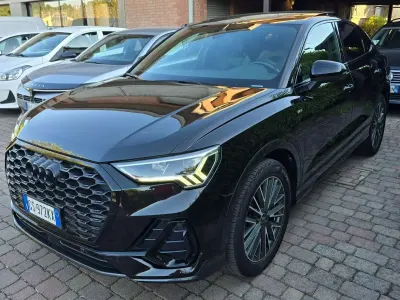 Usata Audi Q3 Sportback S-Line 150 CV (110 kW) 2023 Nero mitos SUV