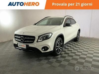 Usata Mercedes GLA180 108 CV (79 kW) 2017 Bianco SUV
