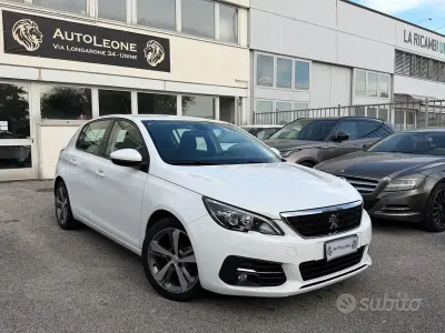 Brugt Peugeot 308 Allure 110 HK (80 kW) 2018 Hvid Sedan
