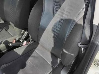 Usata Lancia Ypsilon 95 CV (69 kW) 2011 Bianco Utilitaria