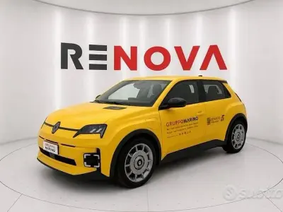 Nuova Renault 5 E-Tech Urban 77 kW (106 CV) 2025 Giallo Berlina