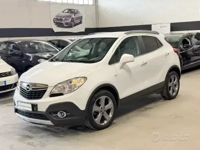 Usata Opel Mokka Cosmo 131 CV (96 kW) 2014 Bianco SUV