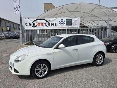 Usata Alfa Romeo Giulietta Distinctive 120 CV (88 kW) 2011 Bianco Utilitaria