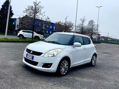 Usata Suzuki Swift 93 CV (68 kW) 2012 Bianco Utilitaria