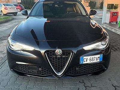 Usata Alfa Romeo Giulia 136 CV (100 kW) 2019 Nero Berlina