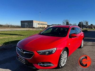 Usata Opel Insignia Innovation 170 CV (125 kW) 2019 Rosso metallizzato Station wagon