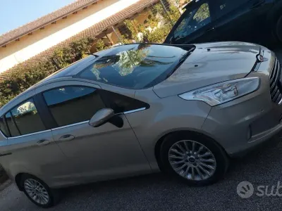Usata Ford B-MAX 95 CV (69 kW) 2013 Grigio Monovolume
