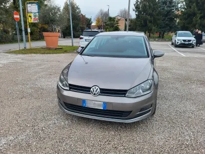 Usata VW Golf VII 105 CV (77 kW) 2013 Grigio Station wagon