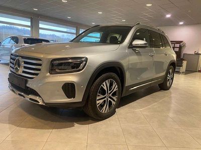 Argento Nuova 2026 Mercedes GLB200 Advanced SUV | 46.900 €