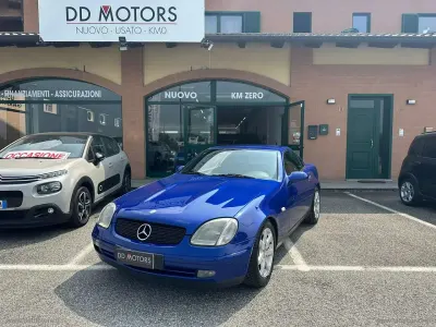 Usata Mercedes SLK200 136 CV (100 kW) 1997 Blu/azzurro Cabrio
